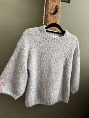 107.) Melissa Nopton / Cozy Bouclé Crewneck Sweater - Light Gray / 3/4 Sleeve